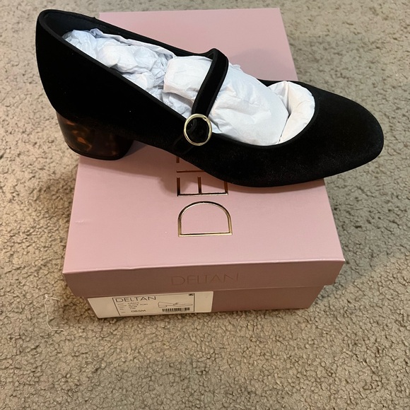 Women’s heel - Picture 7 of 8